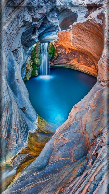 Уважая природу, чувствуешь себя человеком.