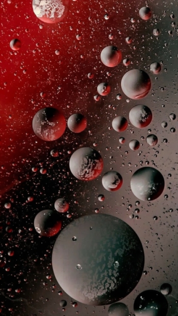 Настоящая близость обычно начинается издалека.