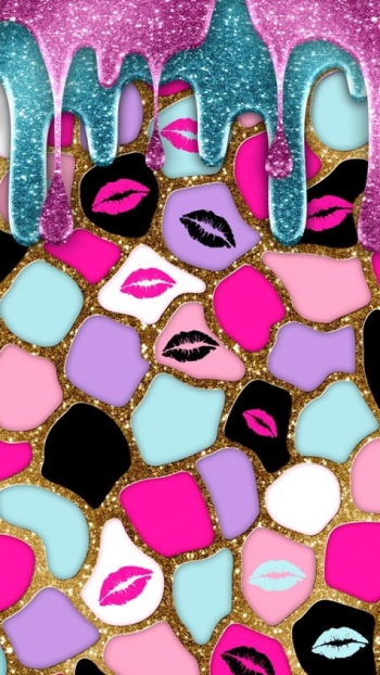 Кто никого не греет &mdash; тому ничего и не светит.